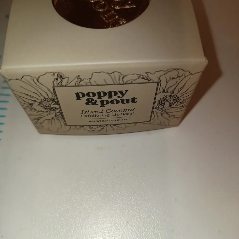Poppy & Pout Exfoliating‎ Lip Scrub